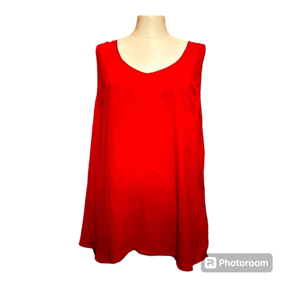 Collective Concepts 2X red polyester sleeveless Vneck flowy blouse